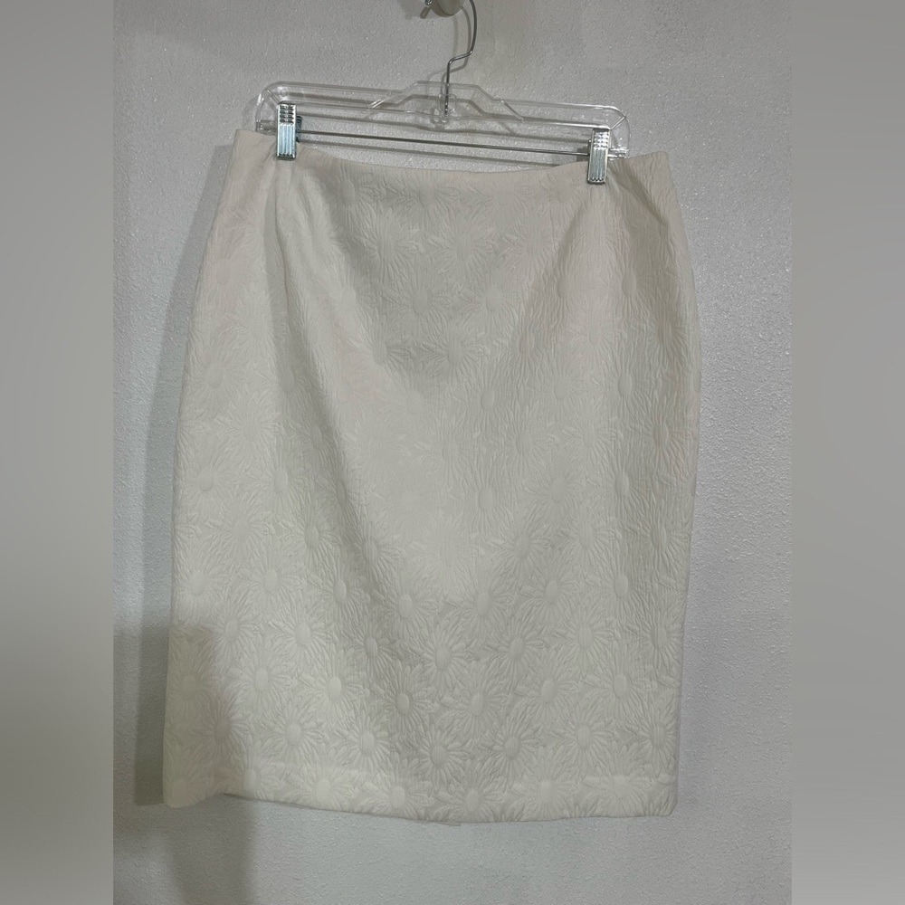 Black label by Evan Pecon size 12 NWOT white pin skirt business career